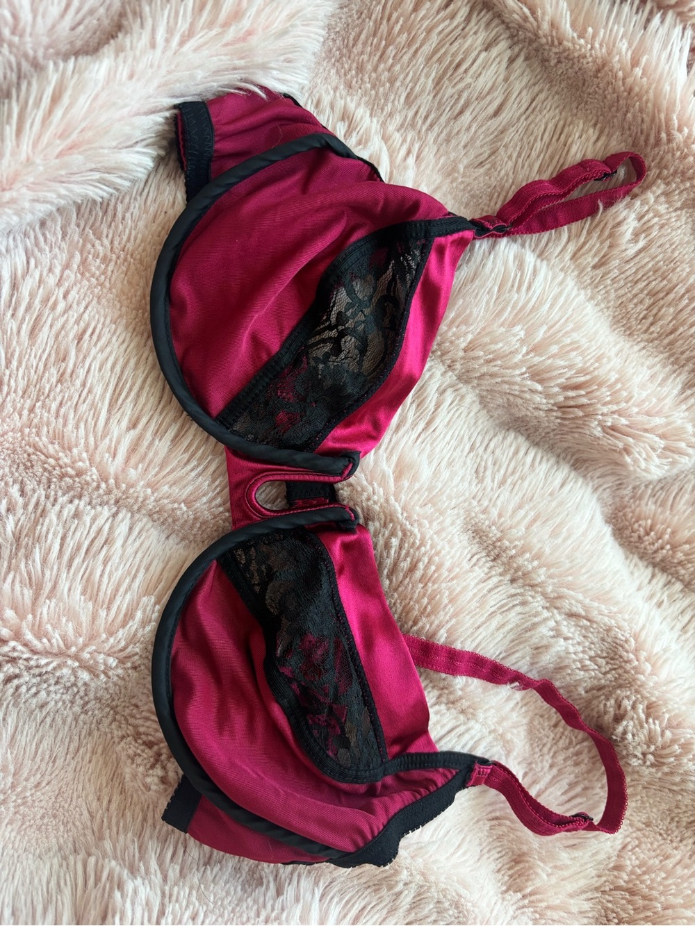 Victoria's Secret Burgundy and Black Lace Underwire Bra
